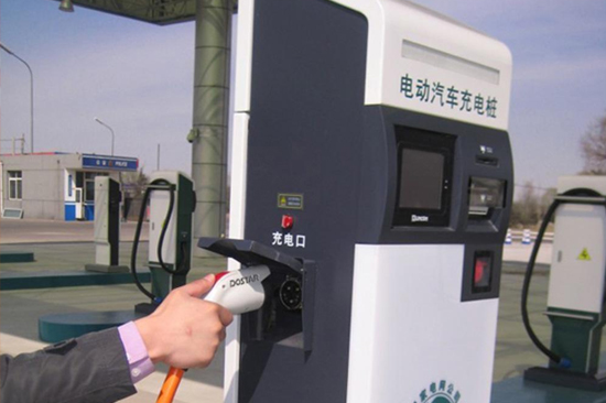 沈陽為加快新能源汽車發(fā)展 推進充電樁建設(shè)